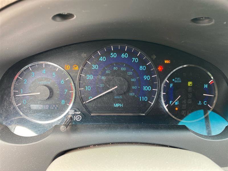 Used 2009 Toyota Sienna XLE w/ Towing Prep Pkg image 16