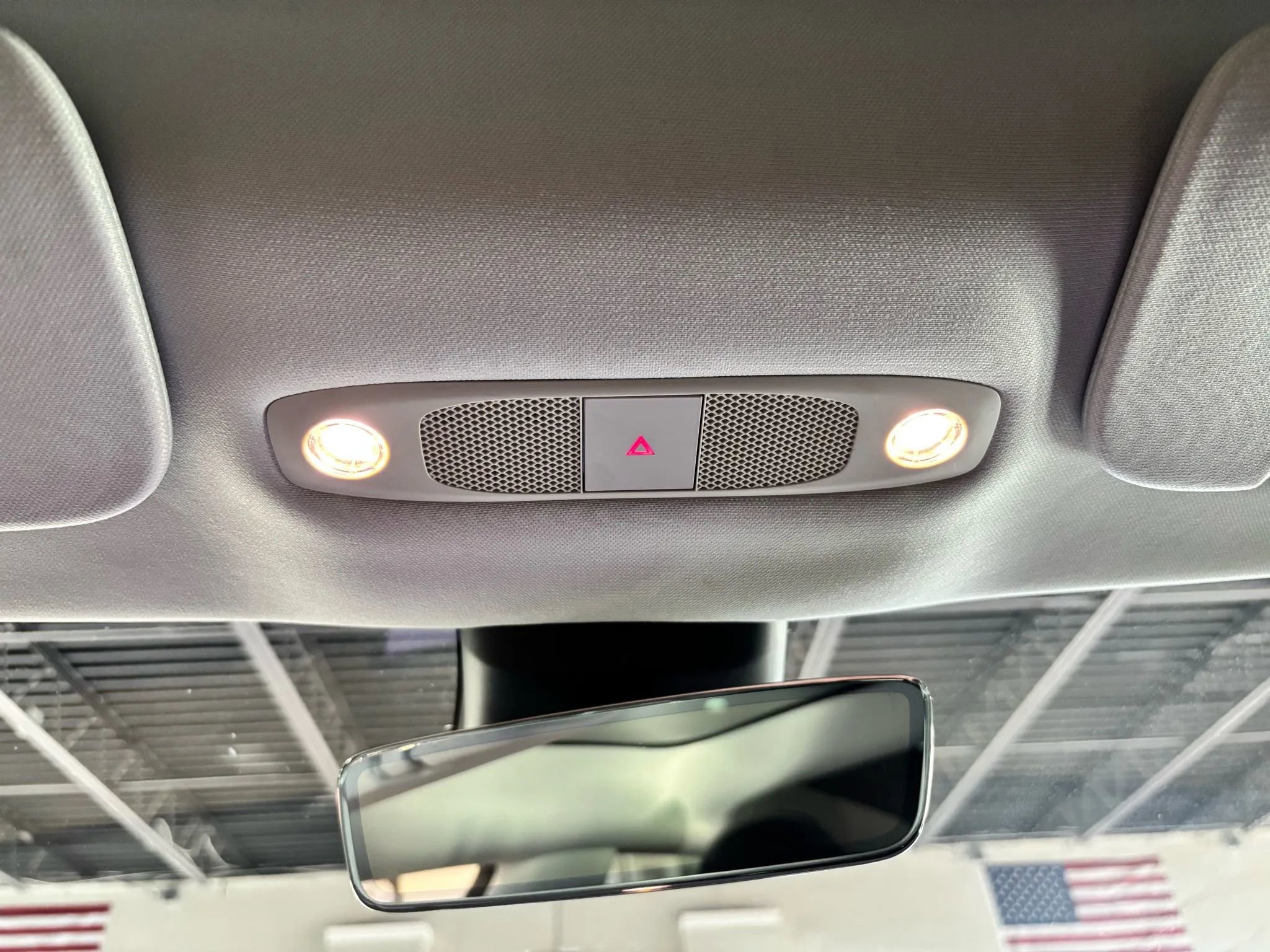 Used 2018 Tesla Model 3 Long Range image 32