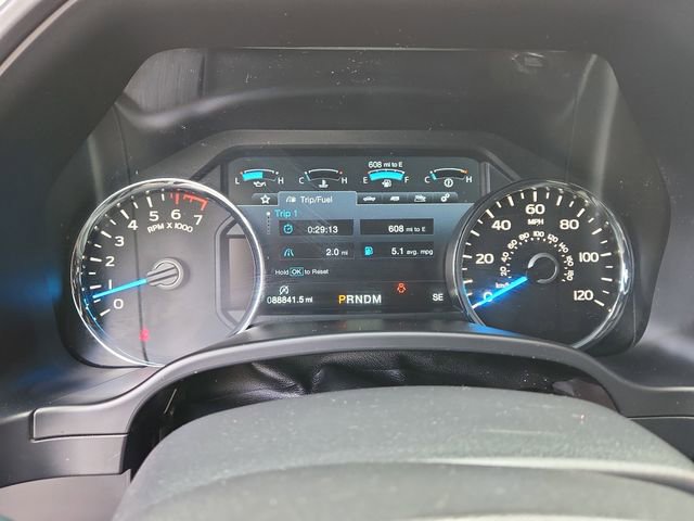 Used 2017 Ford F150 Platinum w/ Equipment Group 701A Luxury image 14