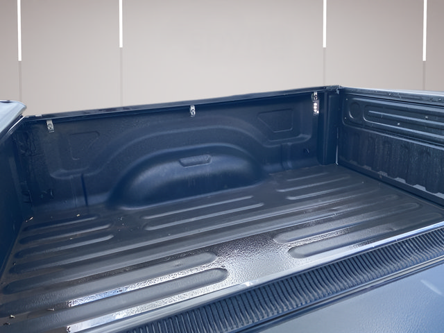 Used 2018 RAM 2500 Laramie w/ Sport Appearance Group AWD/4WD image 8