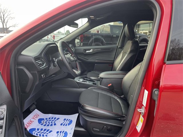 Certified 2025 Ford Escape ST-Line w/ Tech Pack #1 image 16