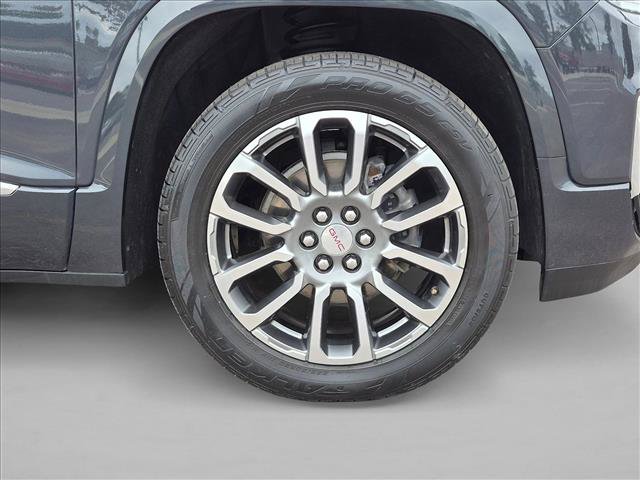 Used 2021 GMC Acadia Denali w/ Denali Ultimate Package AWD/4WD image 26