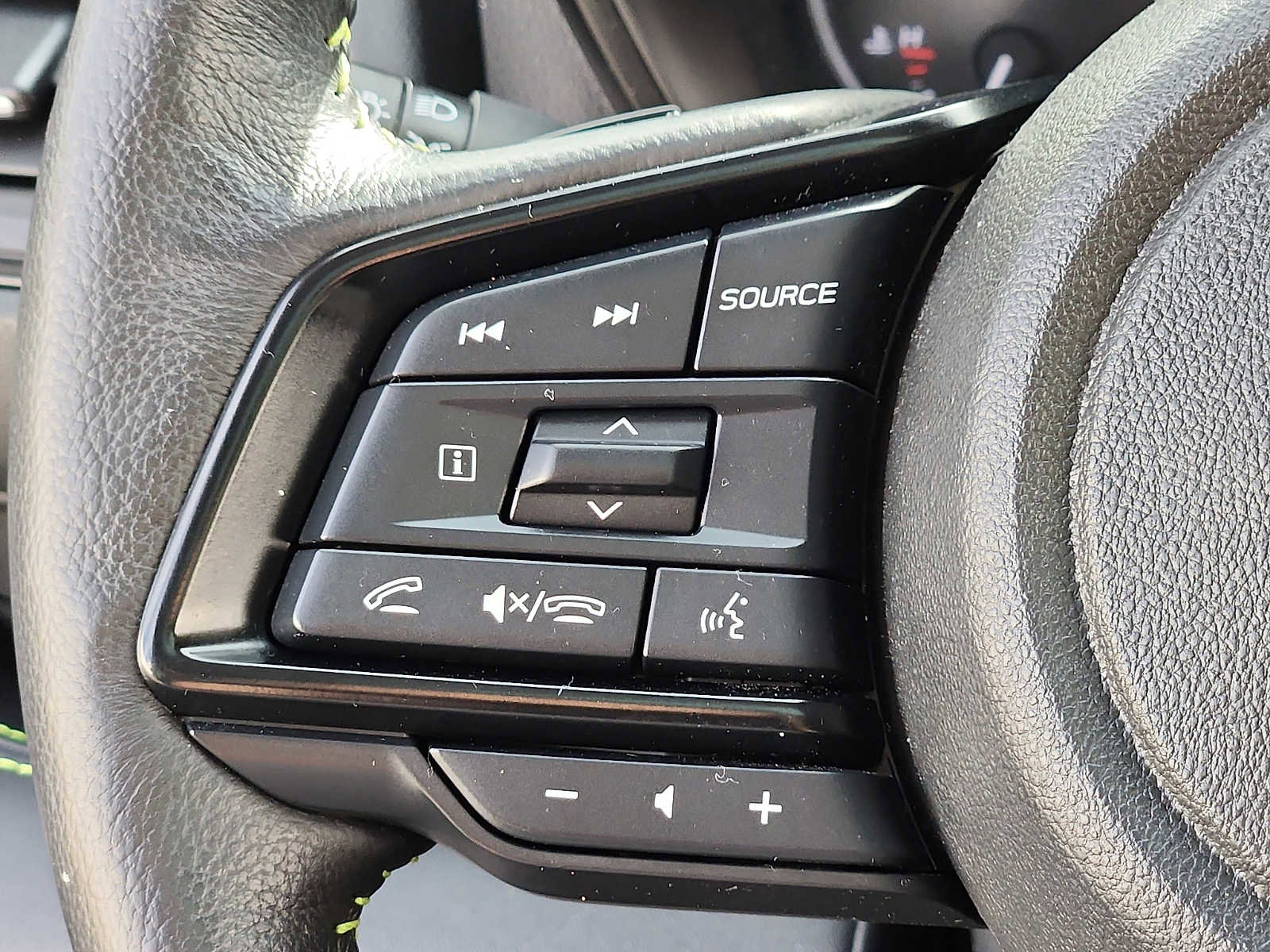 Used 2023 Subaru Ascent Onyx Edition Limited AWD/4WD image 21