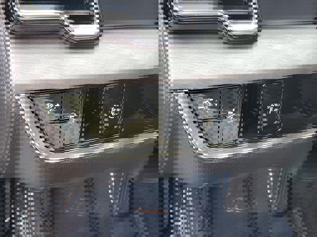 Used 2025 Kia Sportage X-Line image 20