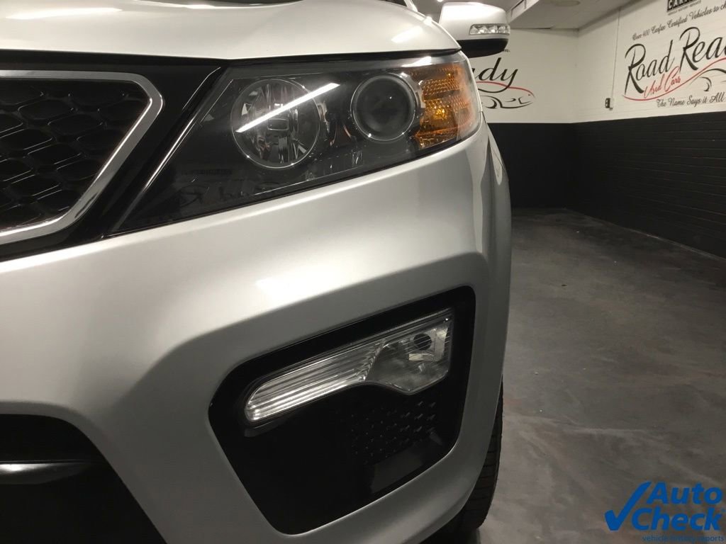 Used 2013 Kia Sorento SX w/ SX Premium Pkg image 17