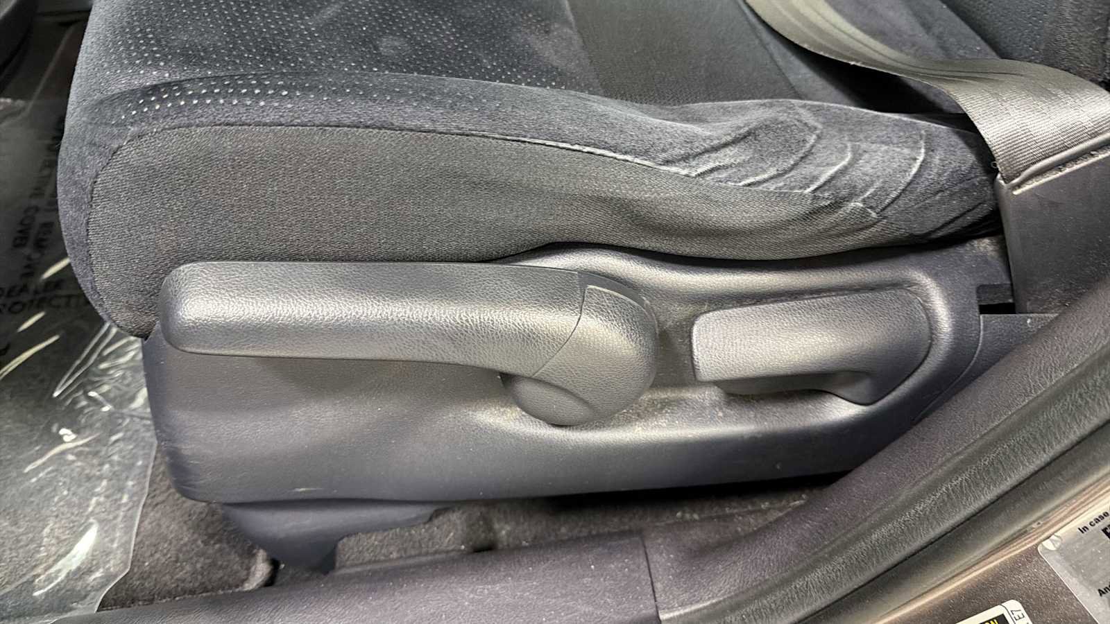 Used 2011 Honda CR-V SE image 14