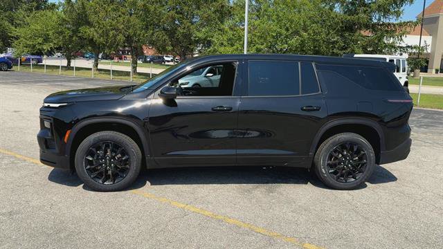 Certified 2024 Chevrolet Traverse LS w/ Midnight/Sport Edition FWD image 37