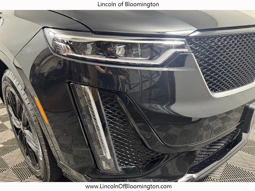 Used 2024 Cadillac XT6 Sport w/ LPO, Onyx Lite Package AWD/4WD image 13