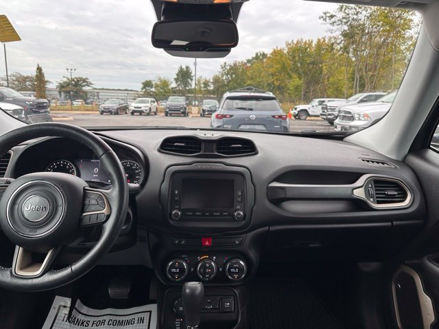 Used 2017 Jeep Renegade Limited AWD/4WD image 26