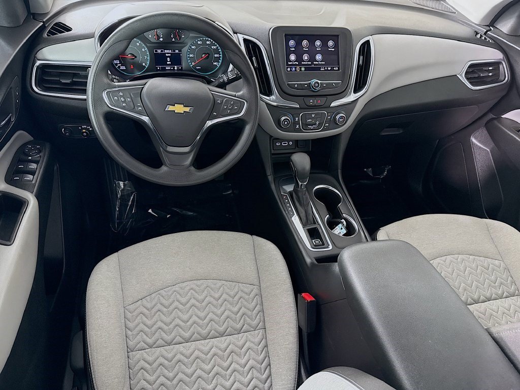 Used 2024 Chevrolet Equinox LS w/ Midnight Edition FWD image 16