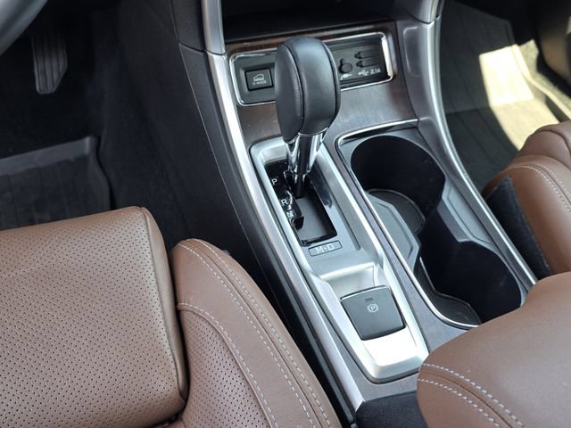Used 2019 Subaru Ascent Touring AWD/4WD image 25
