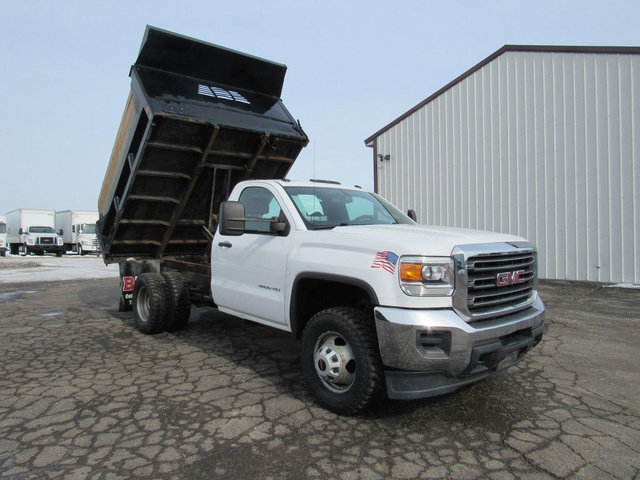 Used 2015 GMC Sierra 3500 2WD Regular Cab image 31