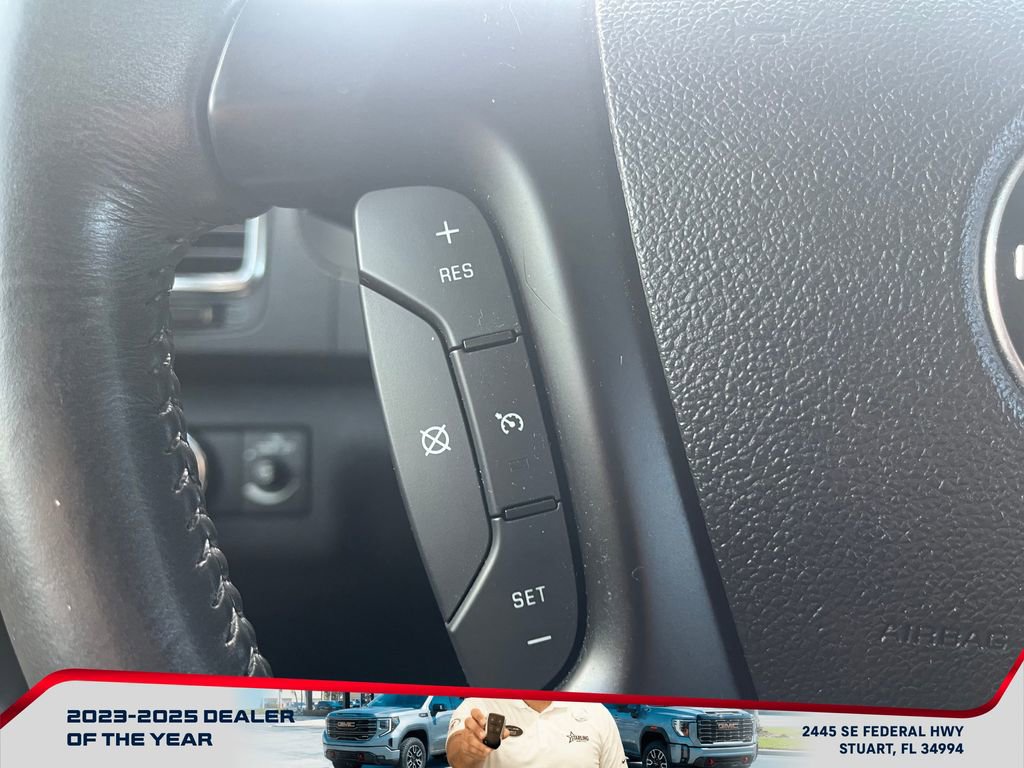 Used 2012 GMC Acadia Denali image 21