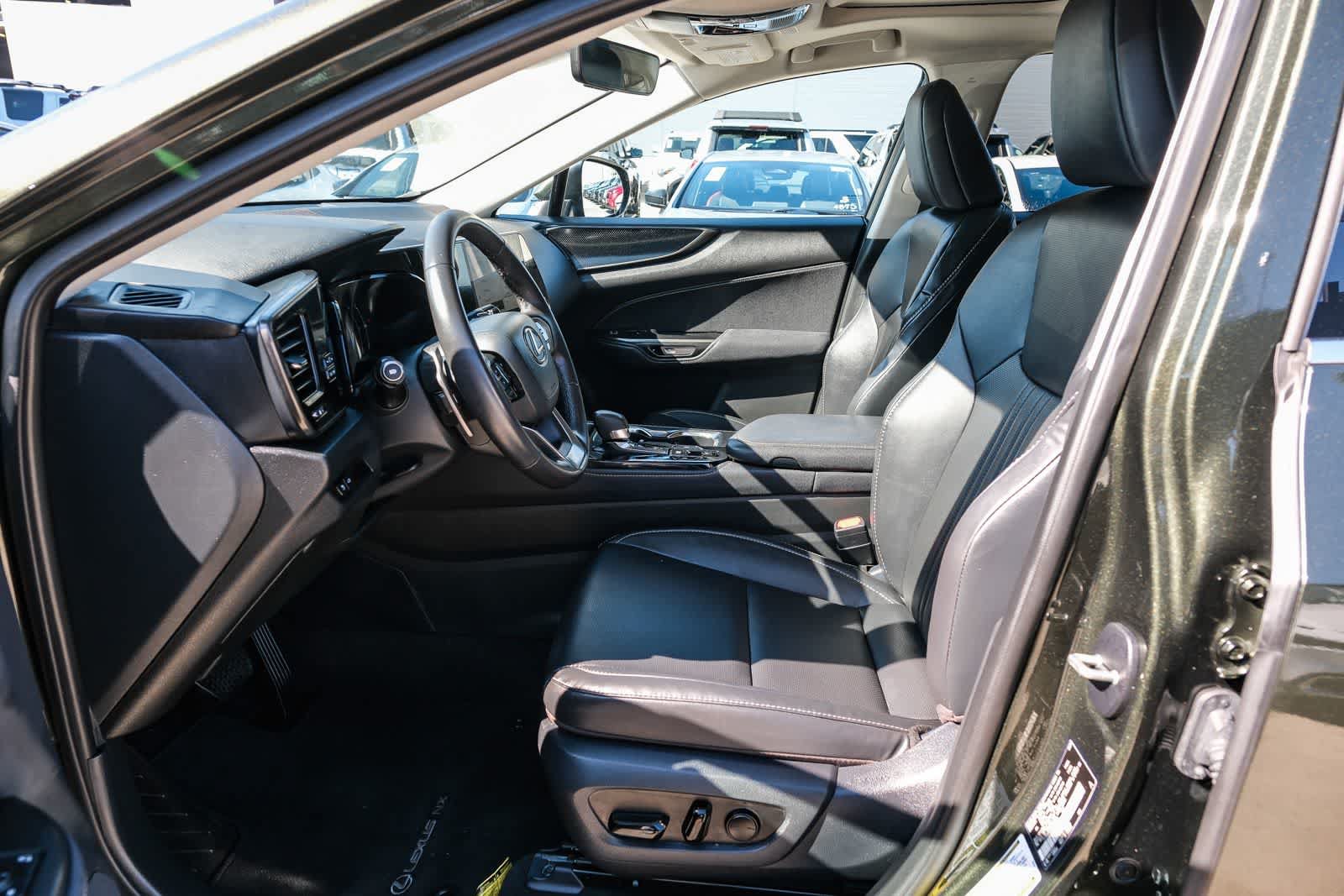 Used 2025 Lexus NX 250 FWD image 20