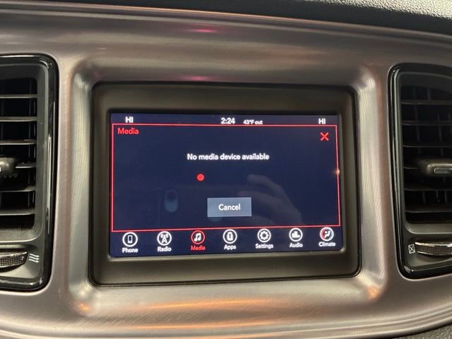 Used 2023 Dodge Challenger SXT image 21