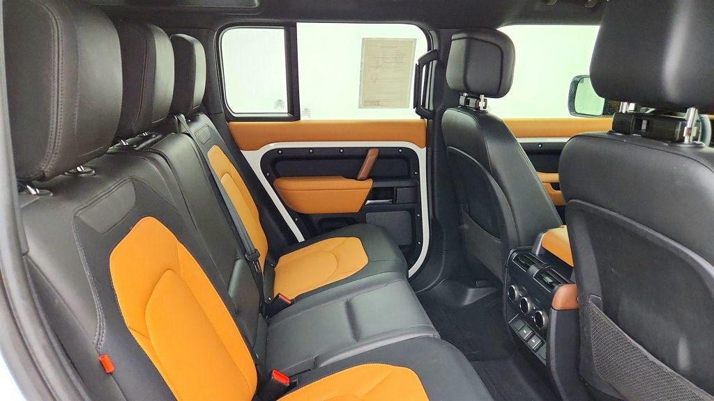Used 2023 Land Rover Defender 110 X-Dynamic SE AWD/4WD image 24