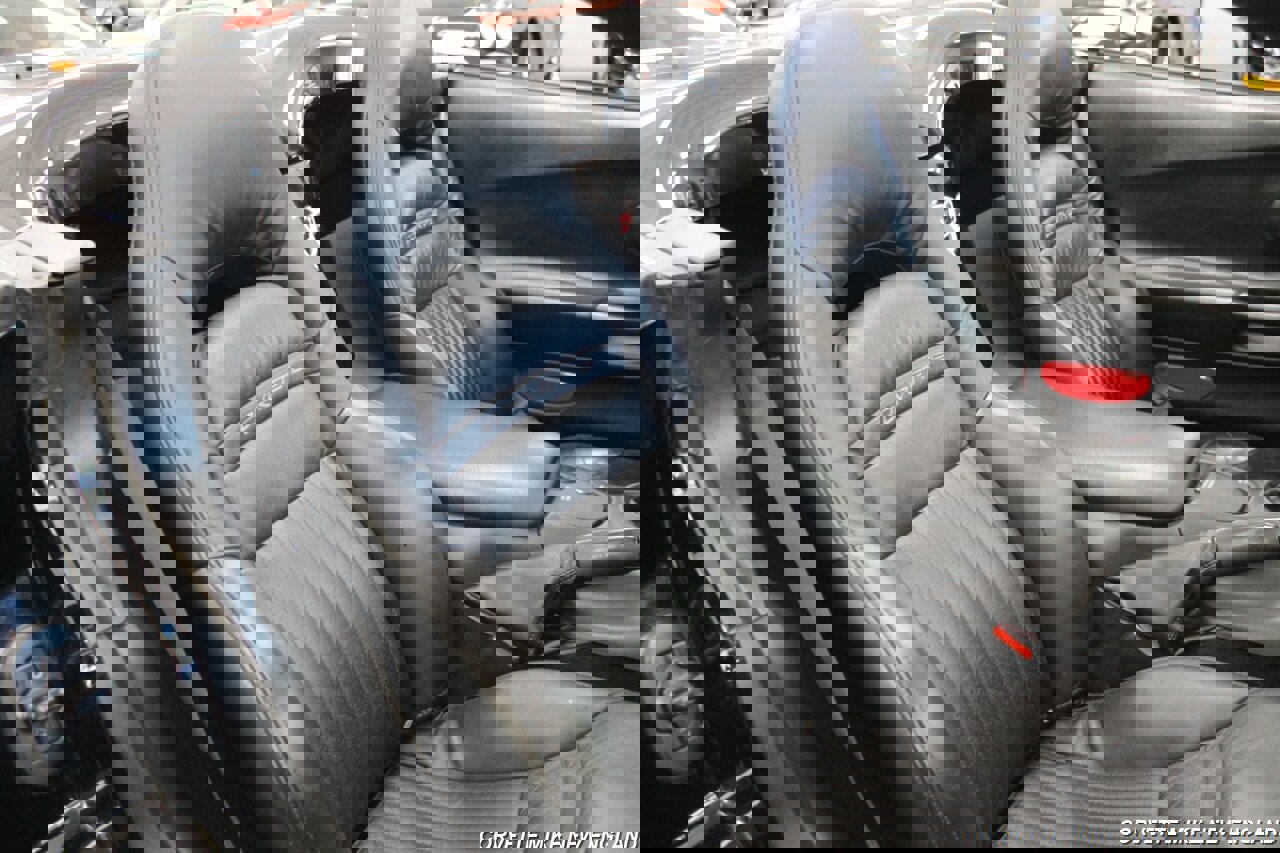 Used 2003 Chevrolet Corvette Convertible w/ Preferred Equipment Group1 image 33