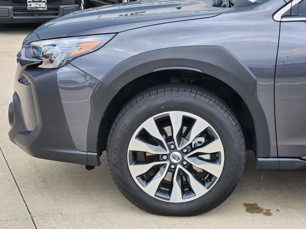 Used 2025 Subaru Outback Touring XT AWD/4WD image 8