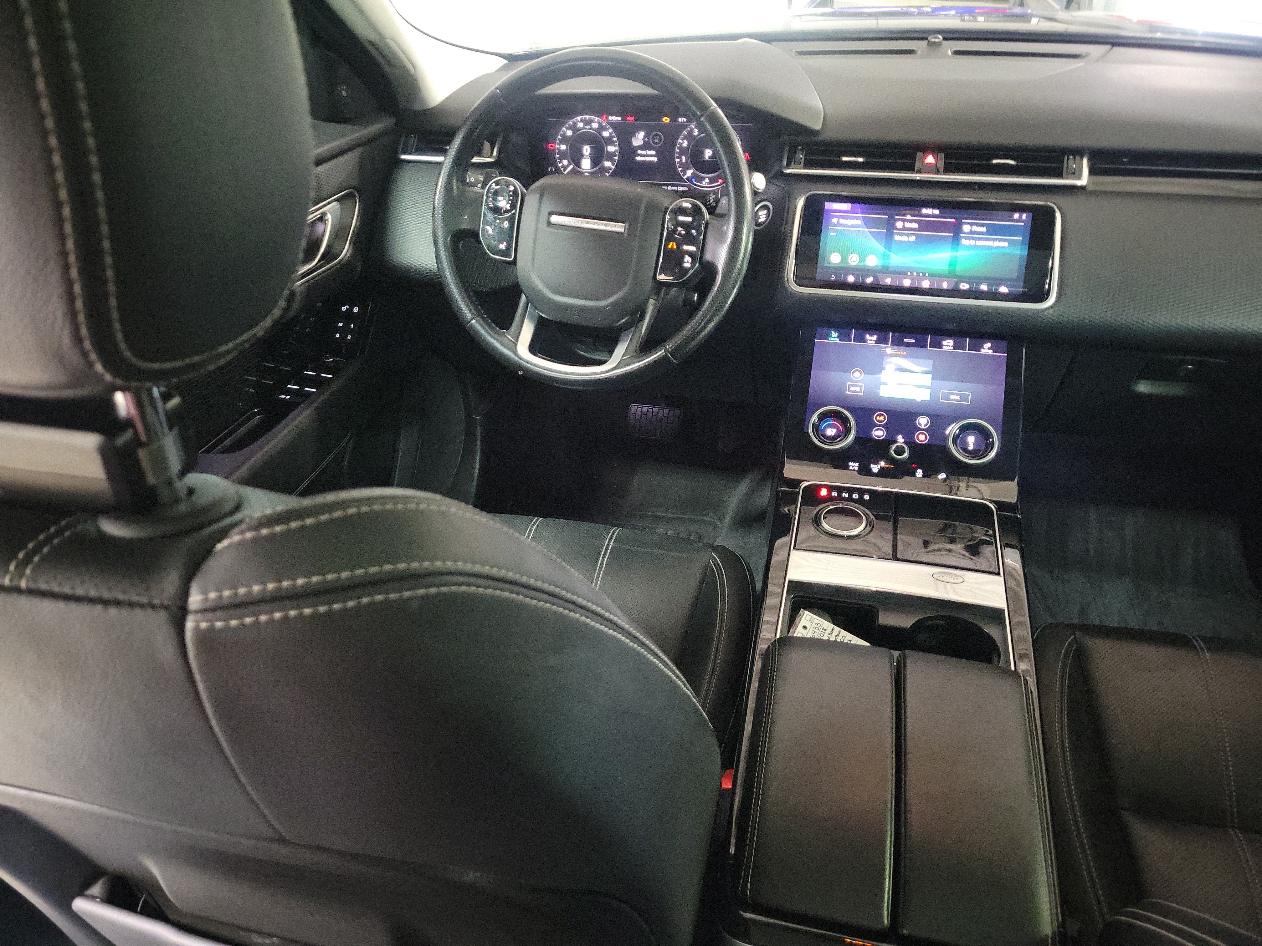 Used 2018 Land Rover Range Rover Velar S AWD/4WD image 14