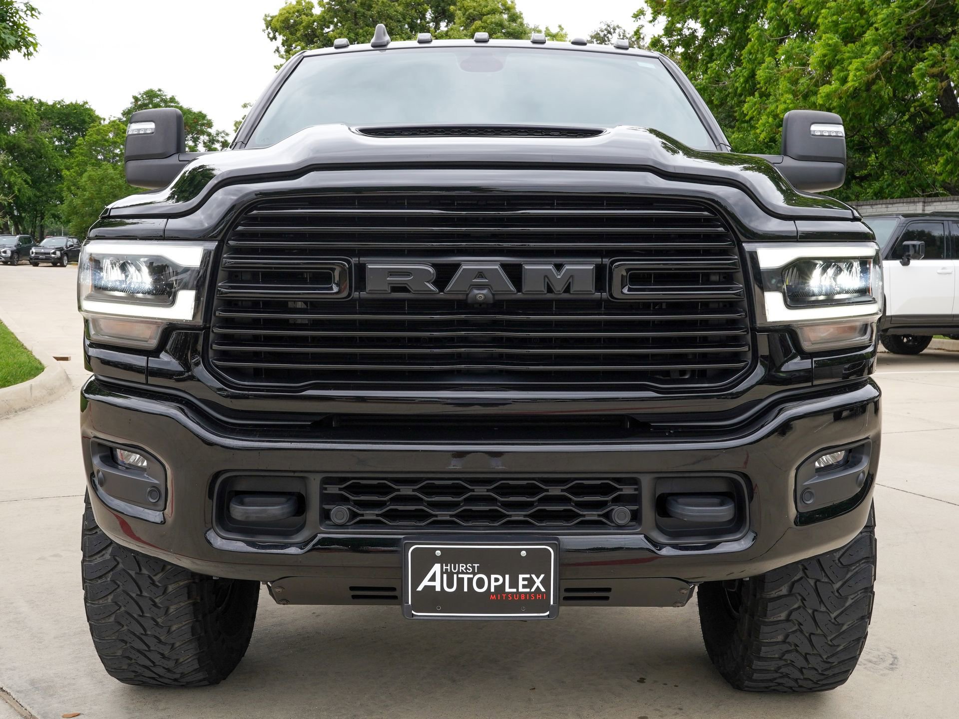 Used 2024 RAM 2500 Laramie w/ Night Edition AWD/4WD image 2