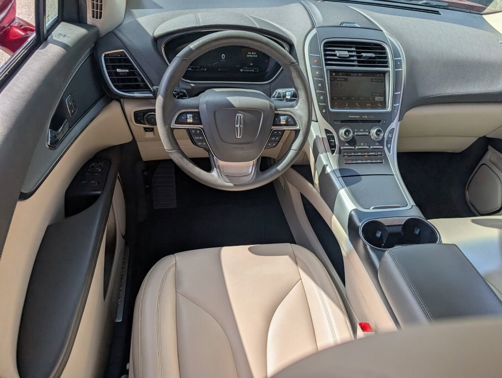 Certified 2019 Lincoln Nautilus FWD image 13