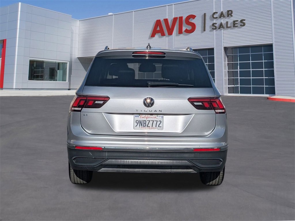 Used 2024 Volkswagen Tiguan SE image 7