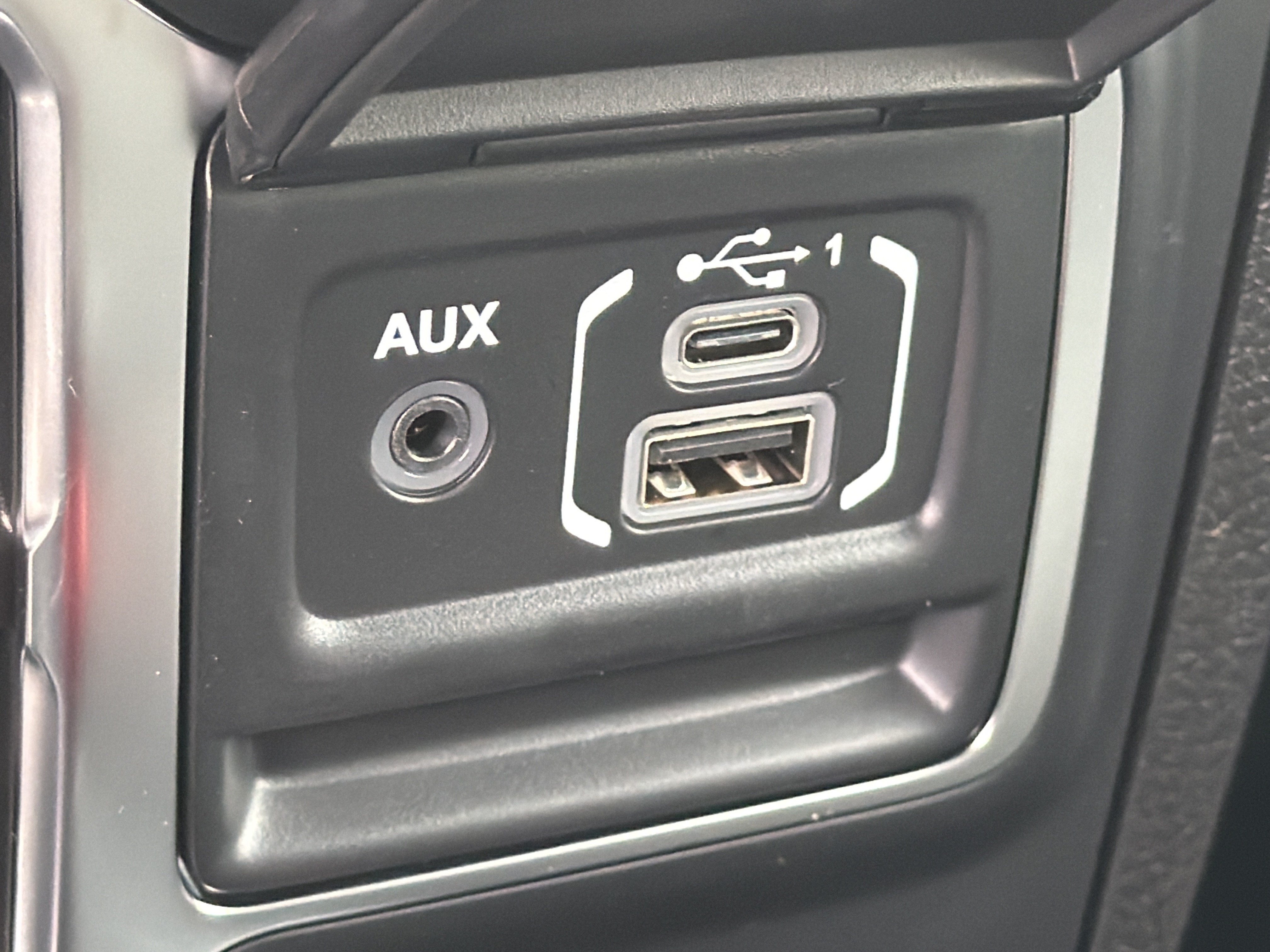 New 2027 Jeep Gladiator Sport AWD/4WD image 39