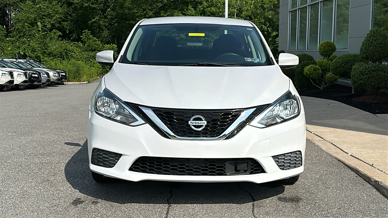 Used 2019 Nissan Sentra SV FWD image 3