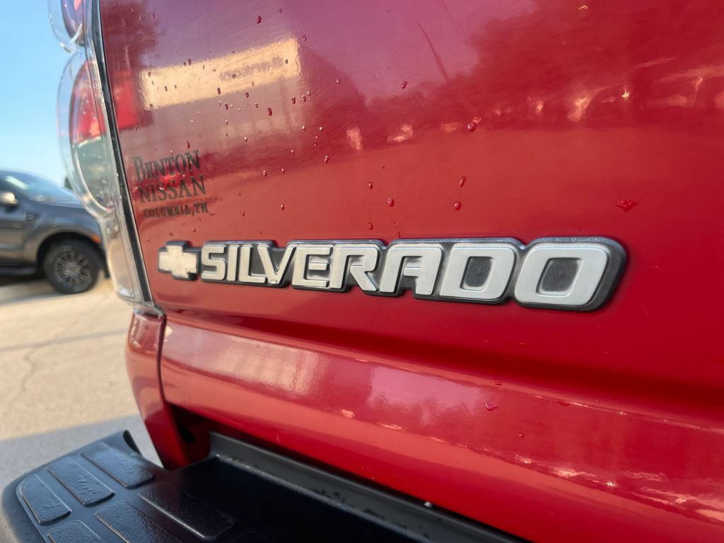 Used 2005 Chevrolet Silverado 2500 LS AWD/4WD image 42