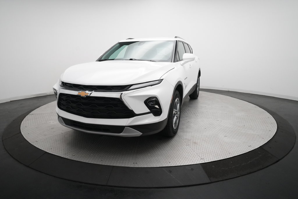 Used 2024 Chevrolet Blazer LT w/ Convenience Package AWD/4WD image 12