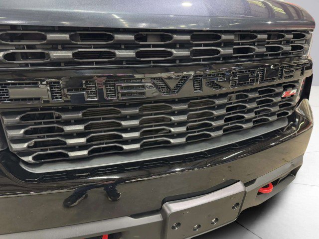 Used 2021 Chevrolet Silverado 1500 Custom Trail Boss w/ LPO, Dark Essentials Package AWD/4WD image 17