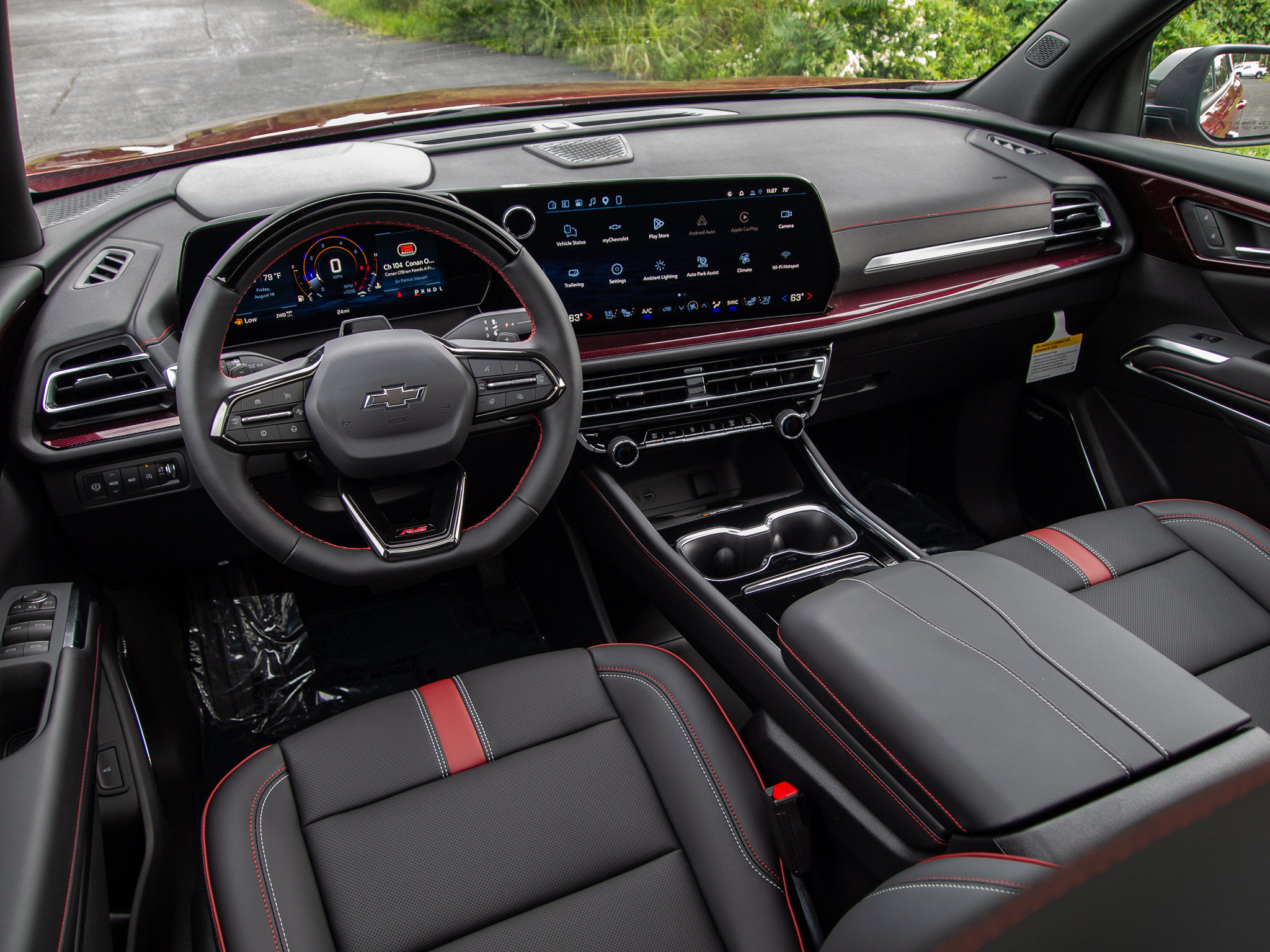 New 2027 Chevrolet Traverse RS AWD/4WD image 29