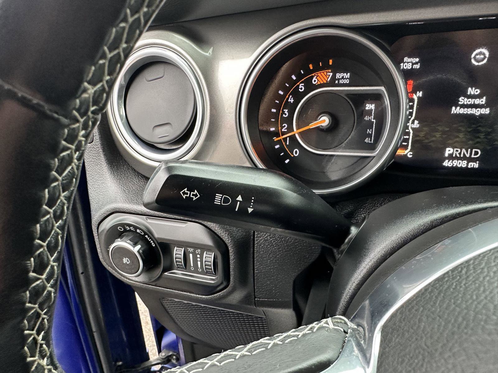 Used 2018 Jeep Wrangler Unlimited Sahara w/ Cold Weather Group image 33