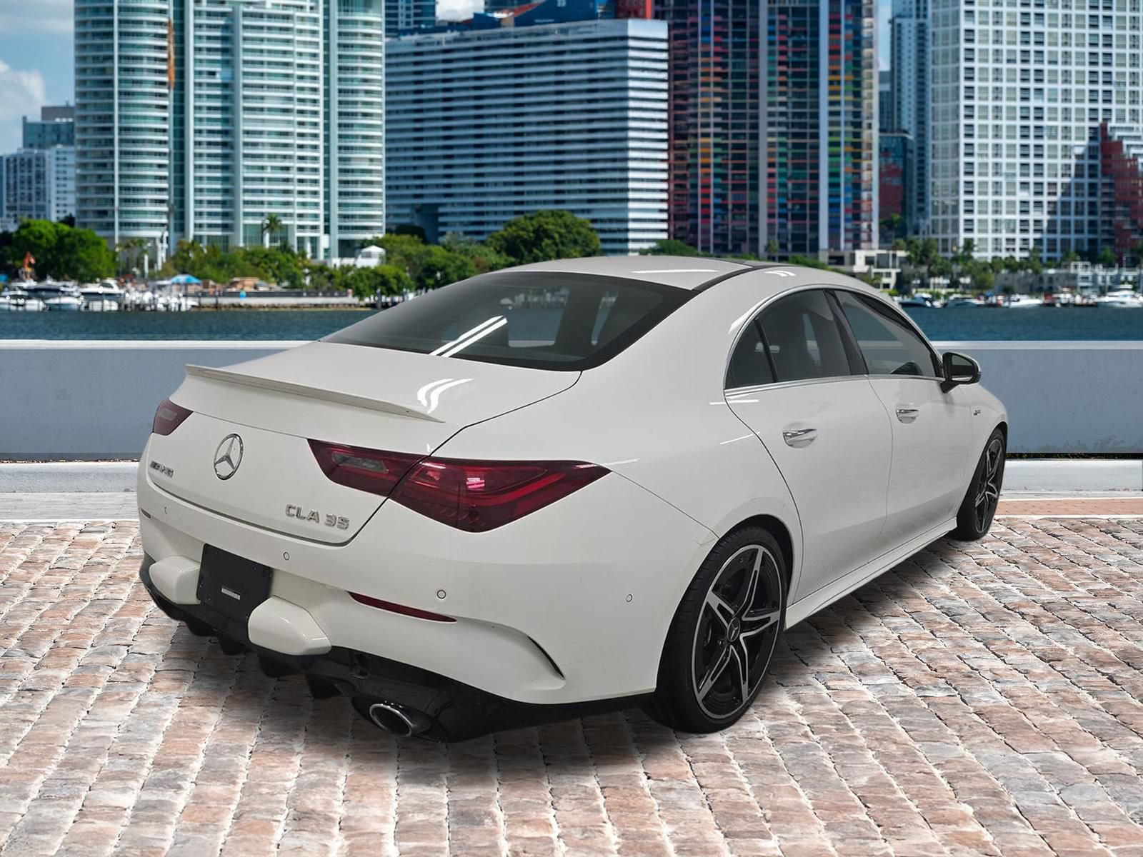 Used 2024 Mercedes-Benz CLA 35 AMG 4MATIC image 13