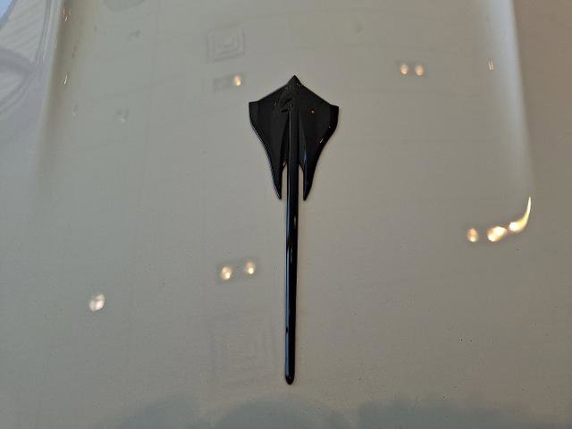 Used 2023 Chevrolet Corvette Stingray Premium Conv w/ Z51 Performance Package image 28