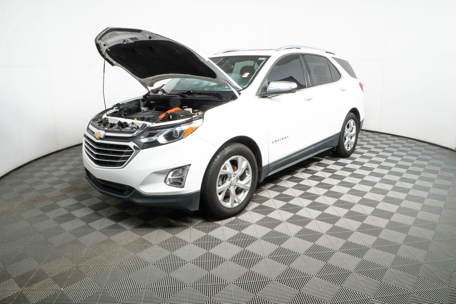 Used 2018 Chevrolet Equinox Premier FWD image 41
