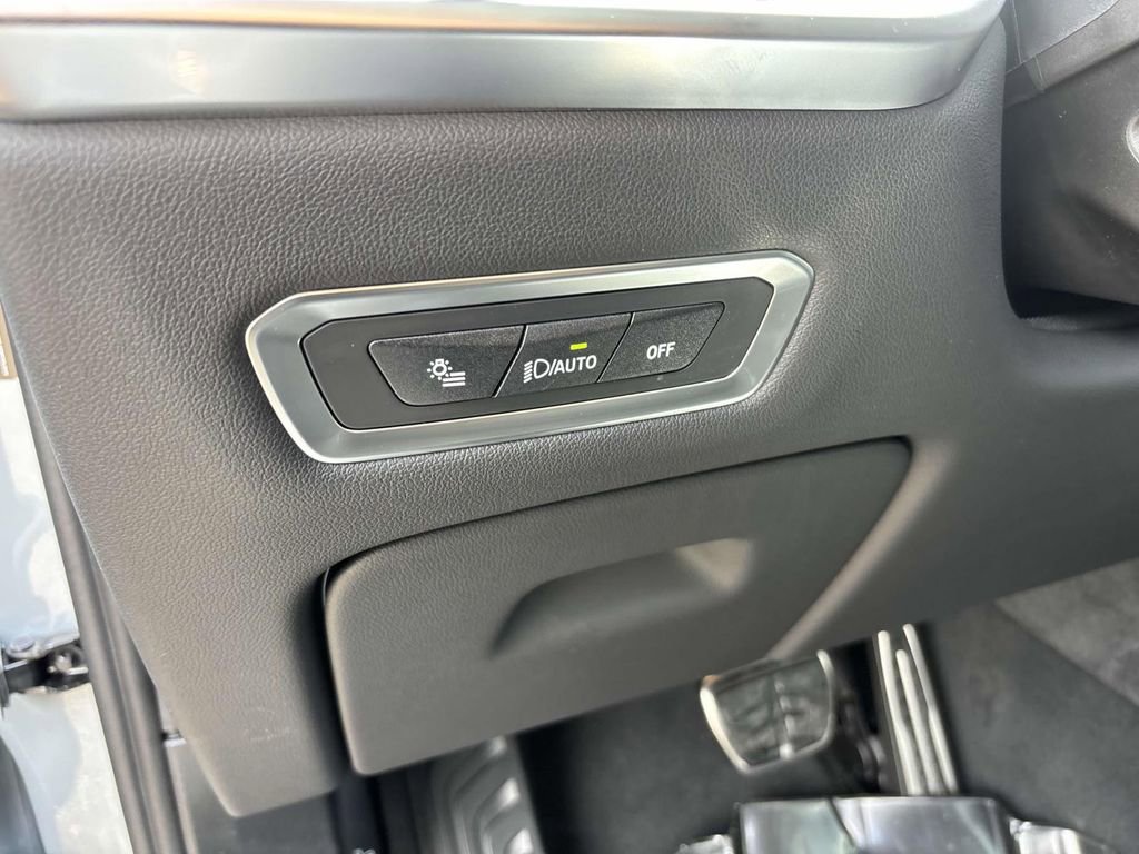 New 2026 BMW X7 xDrive40i w/ M Sport Package image 14