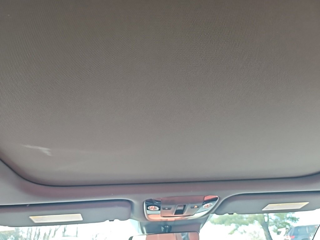 Used 2025 Kia K5 GT-Line w/ GT-Line Premium Package image 15