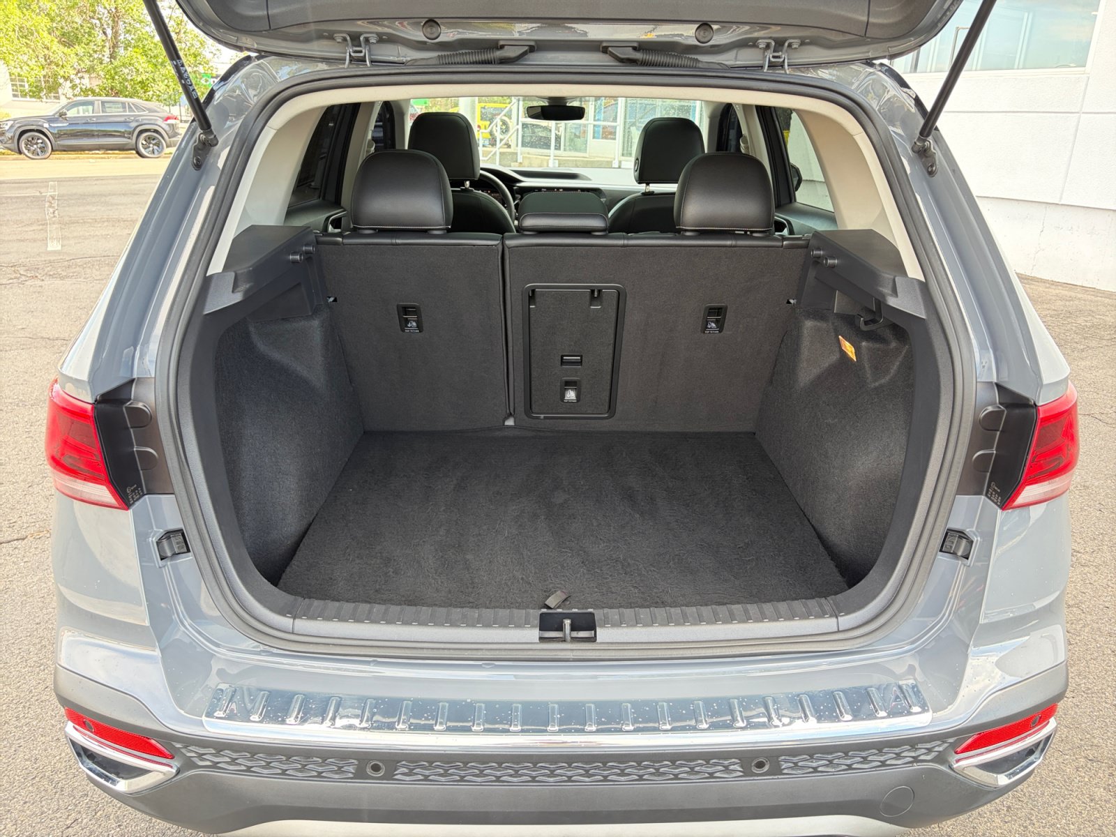 Certified 2023 Volkswagen Taos SEL AWD/4WD image 35