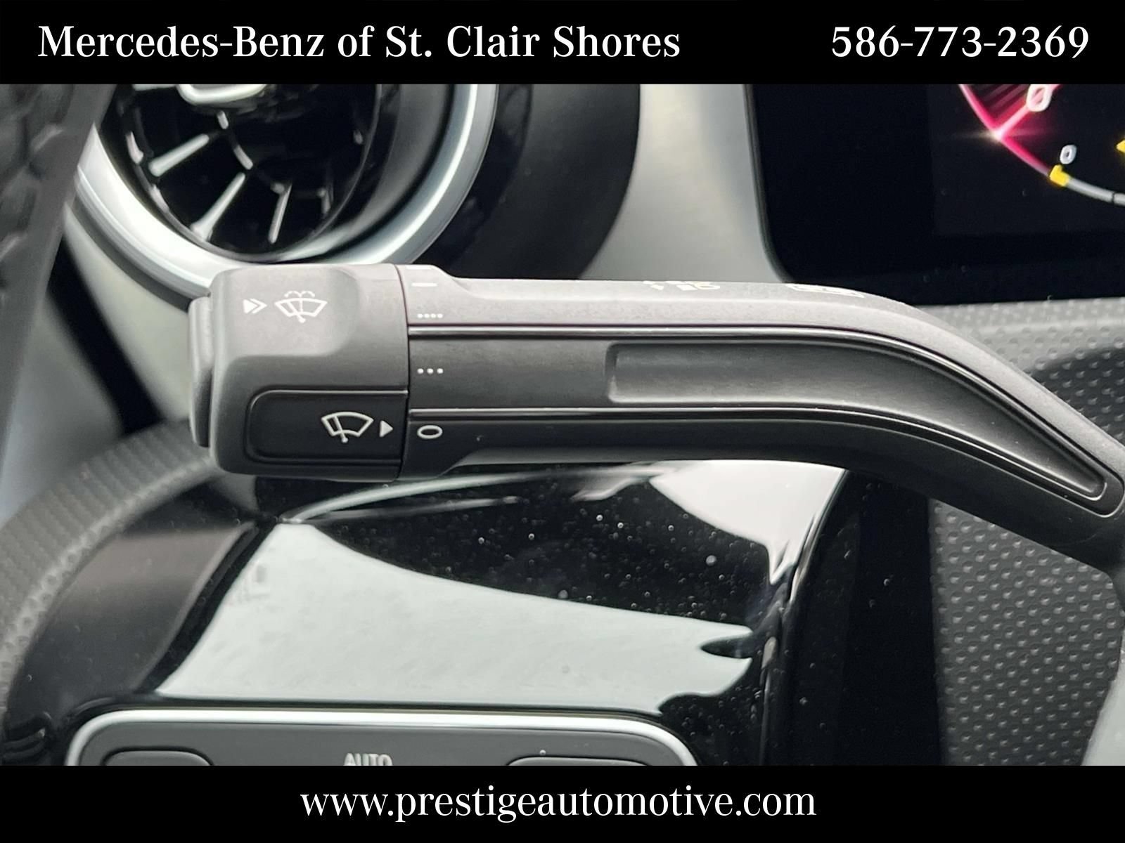 Used 2025 Mercedes-Benz CLA 250 4MATIC image 33