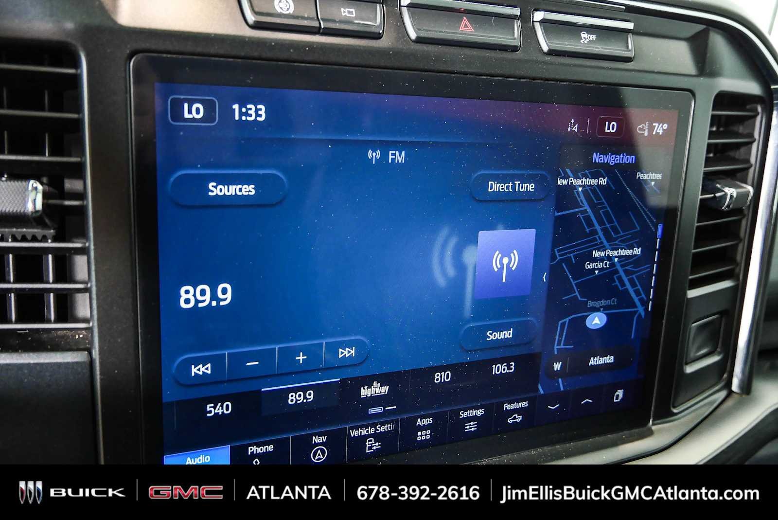 Used 2023 Ford F250 Lariat w/ Sport Appearance Package AWD/4WD image 14