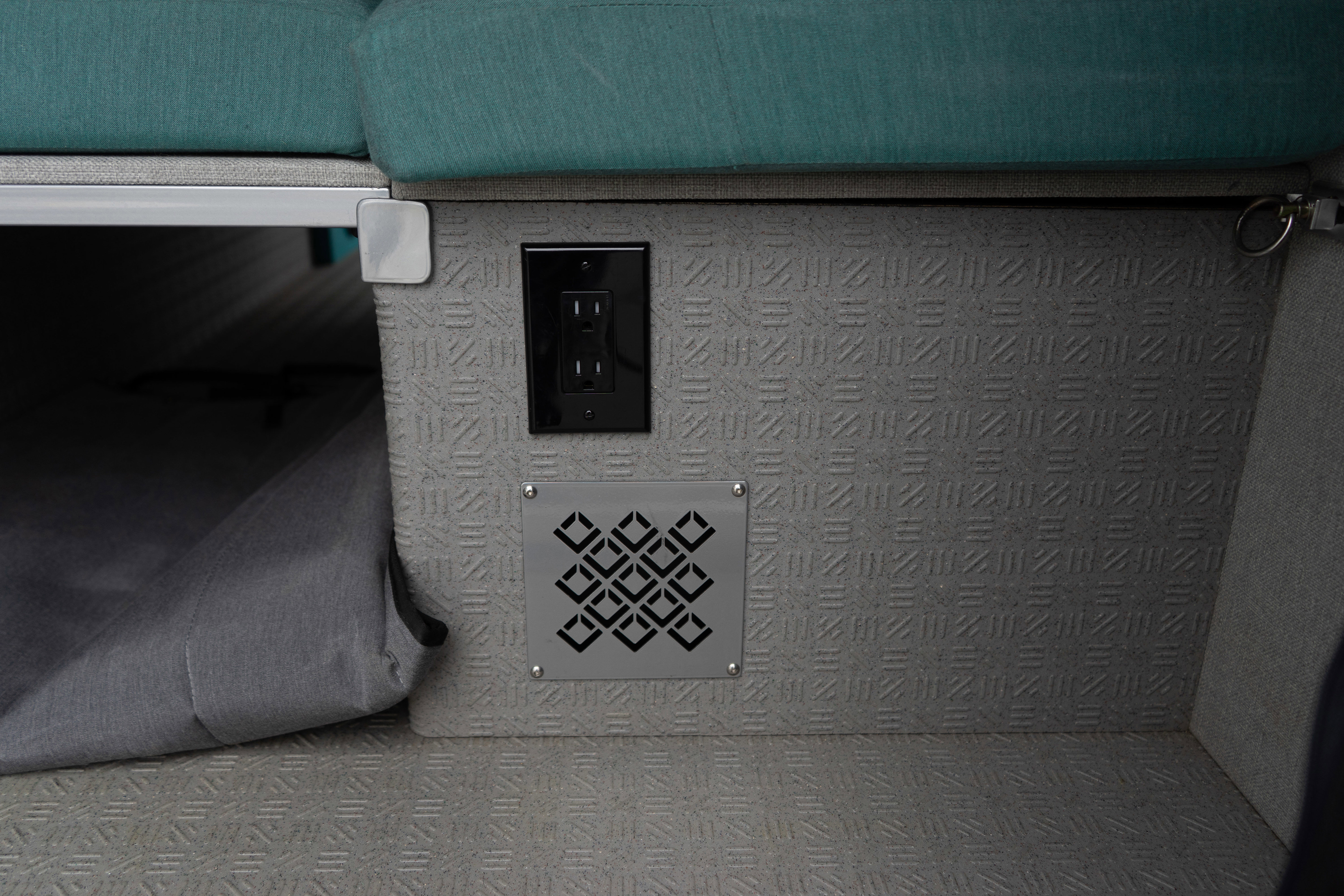 Used 2020 Mercedes-Benz Sprinter 3500 image 84