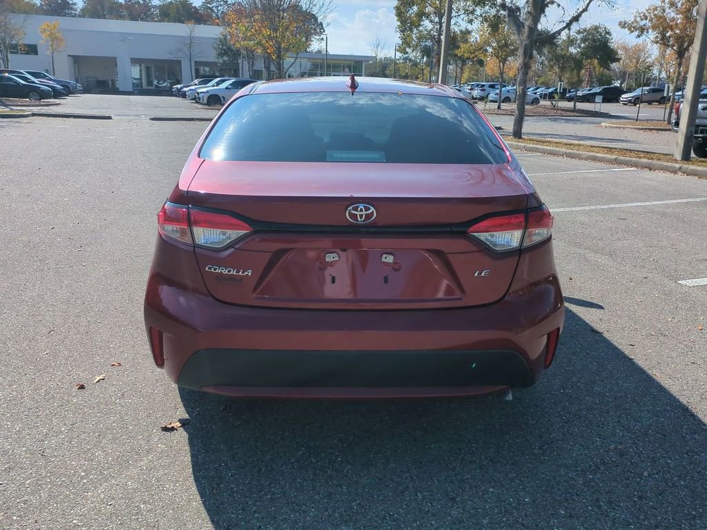 Certified 2022 Toyota Corolla LE image 6