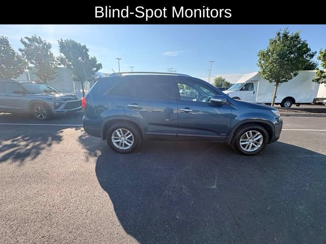 Used 2014 Kia Sorento LX w/ Touring Package (LX) AWD/4WD image 2