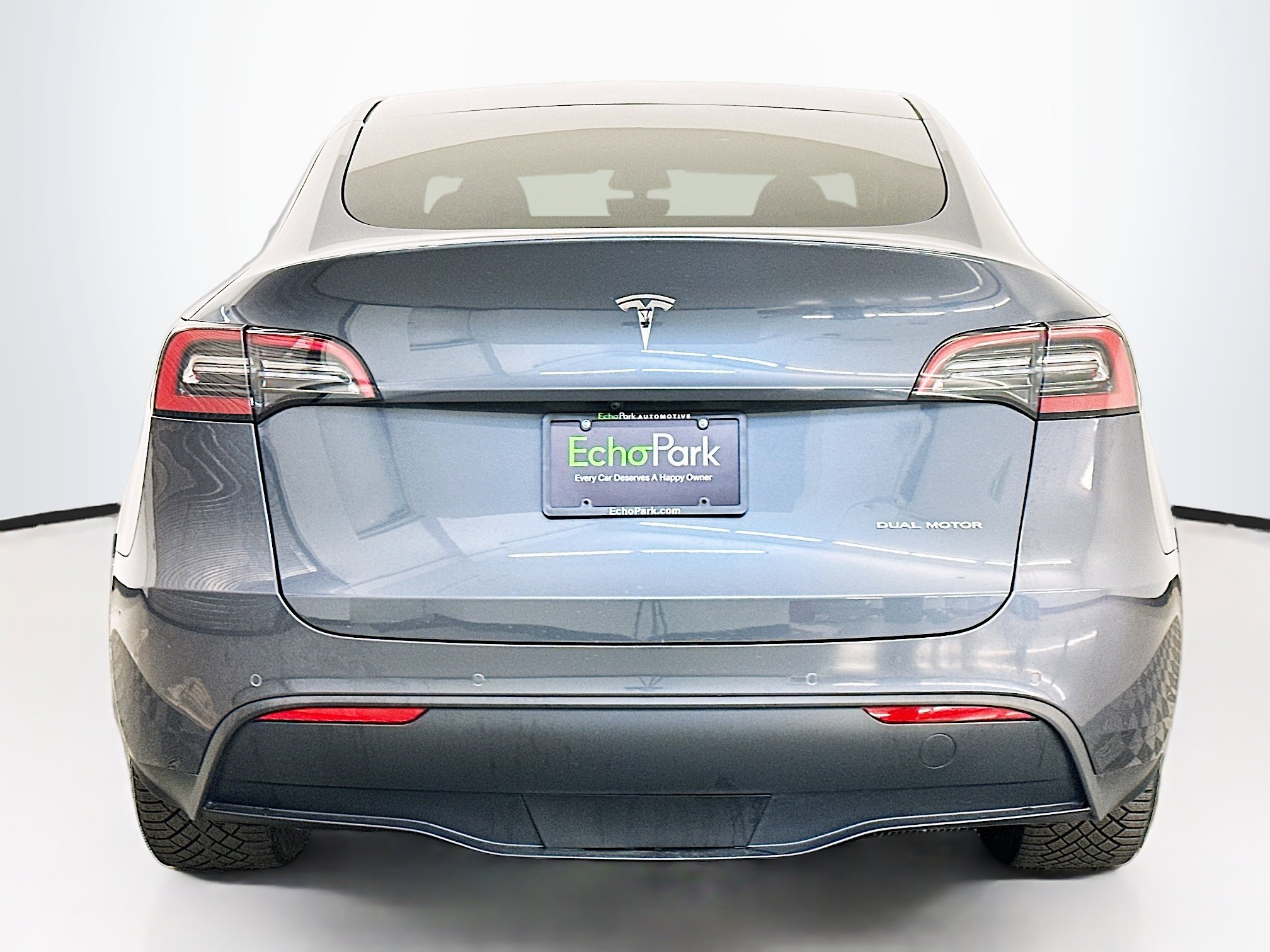 Used 2022 Tesla Model Y Long Range image 7