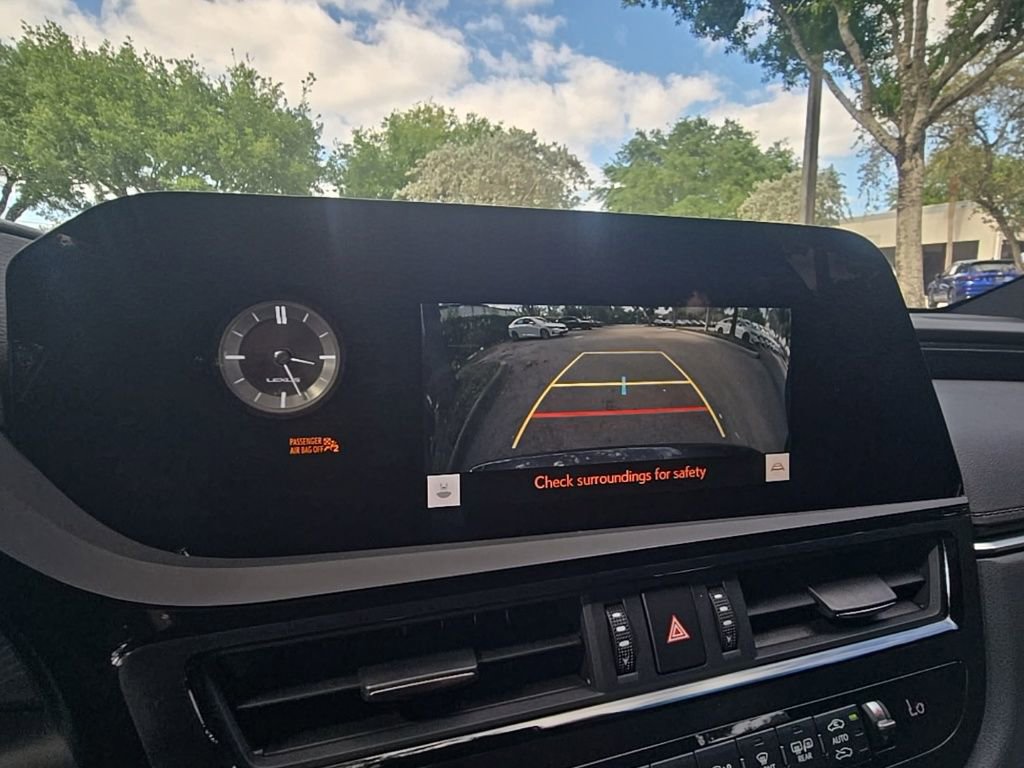 Used 2023 Lexus ES 350 w/ Accessory Package (Z2) FWD image 20