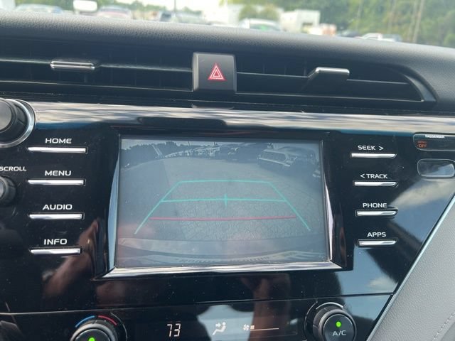 Used 2018 Toyota Camry SE FWD image 8
