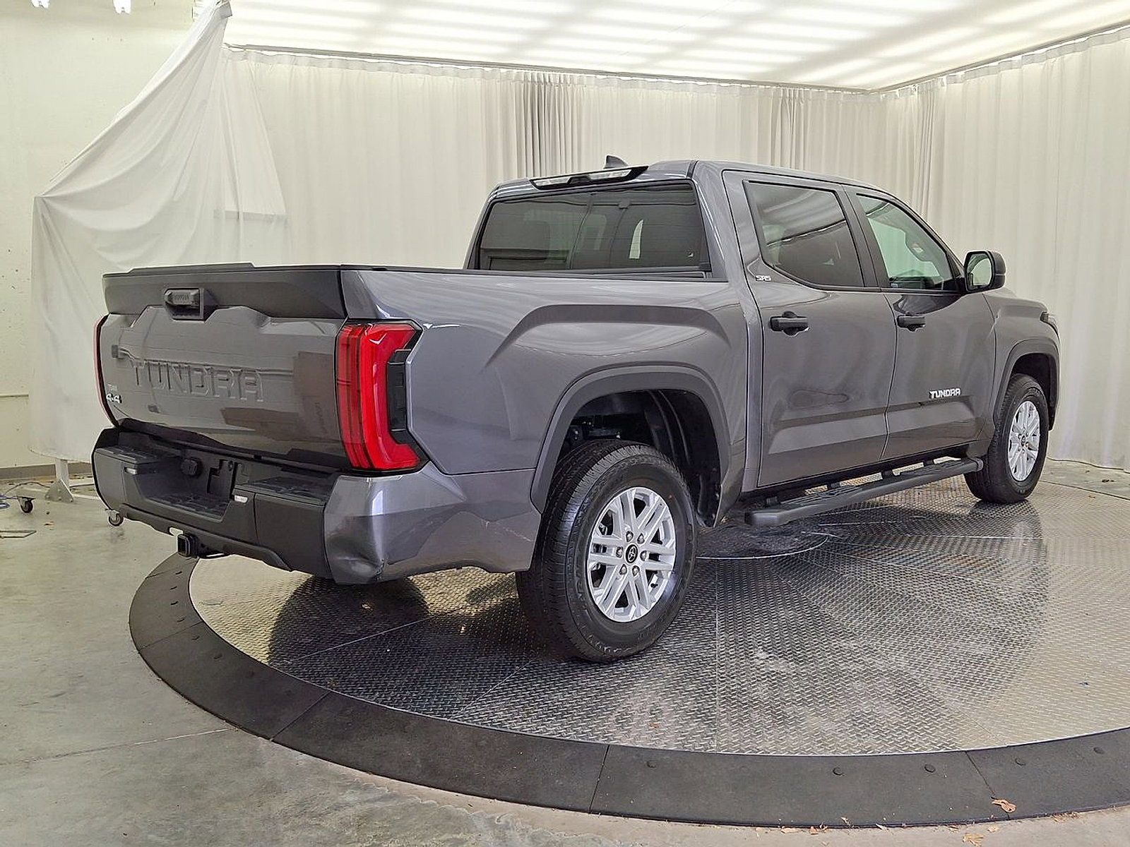 Used 2024 Toyota Tundra SR5 image 25