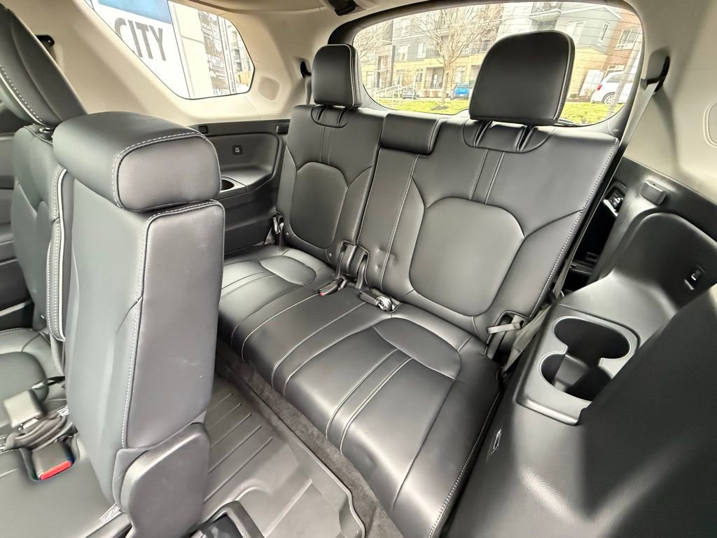 Used 2023 Honda Pilot Elite image 10