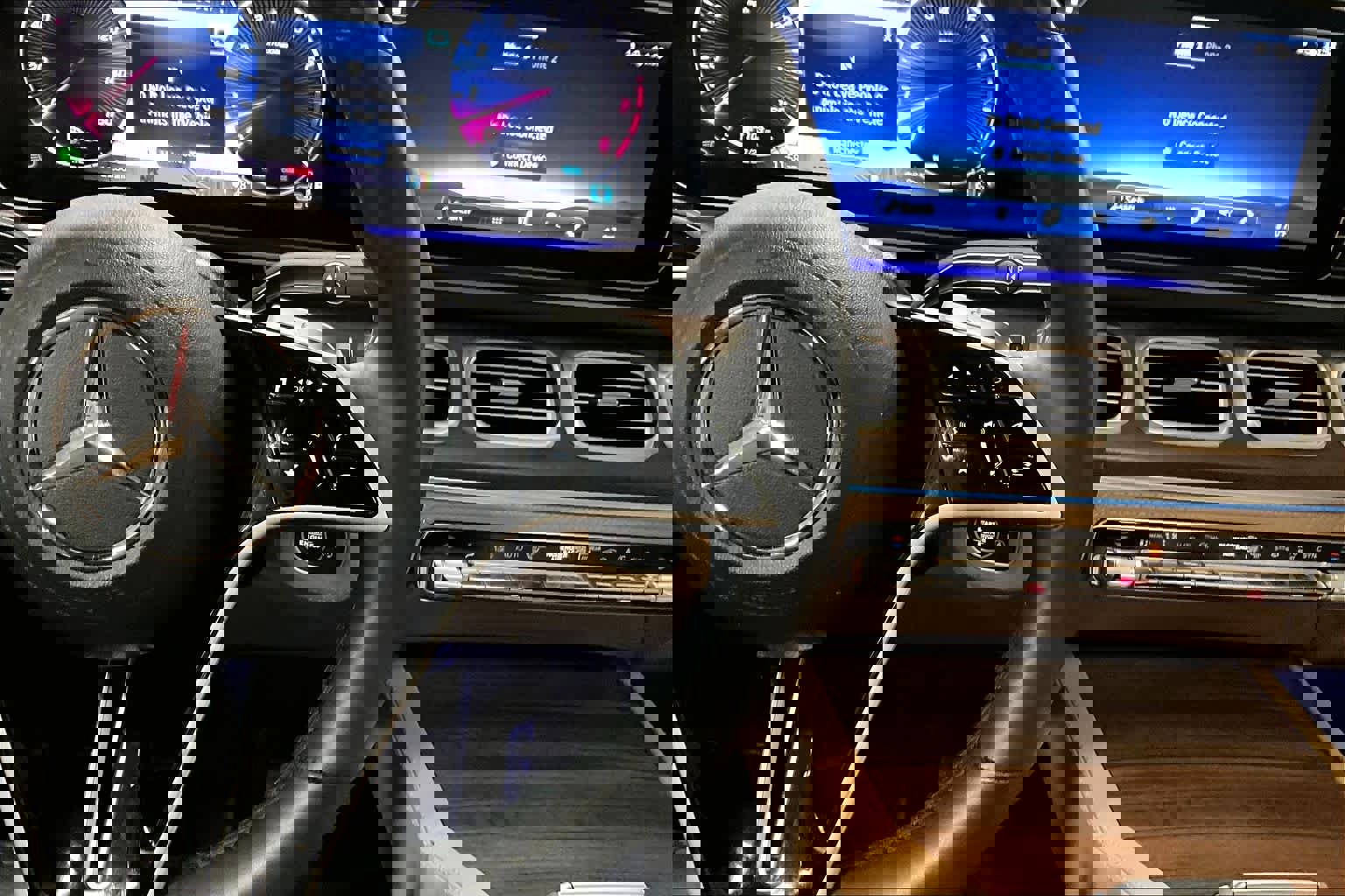 Used 2024 Mercedes-Benz GLE 450 4MATIC image 24